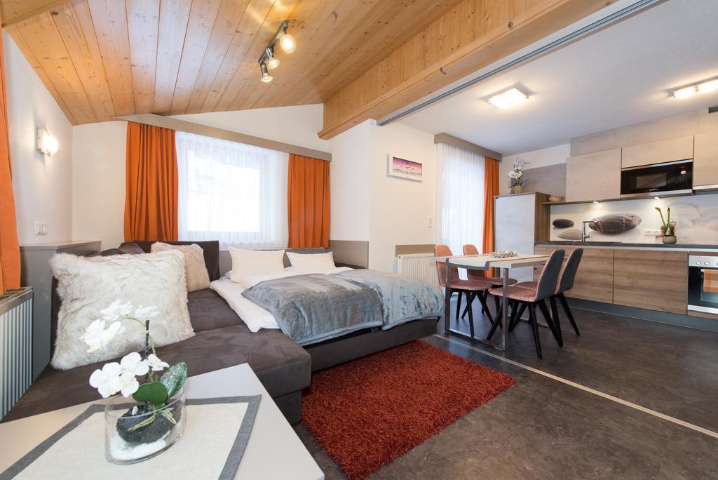 Appartements Schneezauber Lermoos Cameră foto